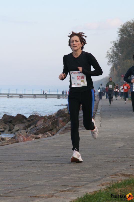Balaton Maraton harmad maraton Siófok Danyiné Varga Ilona Balaton Maraton 1/3 marathon futás Siófok, Danyiné Varga Ilona