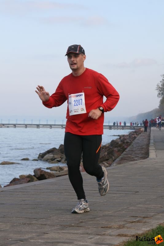 Balaton Maraton harmad maraton Siófok Fehér László Balaton Maraton 1/3 marathon futás Siófok, Fehér László