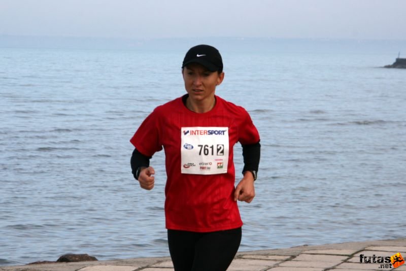 Balaton Maraton harmad maraton Siófok váltóban Balaton Maraton 1/3 marathon futás Siófok, váltóban
