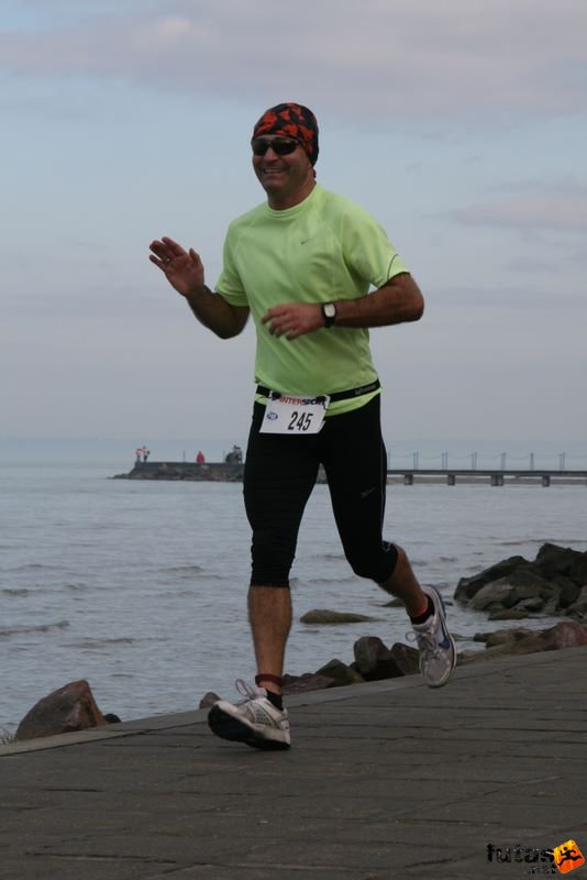 Balaton Maraton harmad maraton Siófok Iváncsics Zsolt Balaton Maraton 1/3 marathon futás Siófok, Iváncsics Zsolt