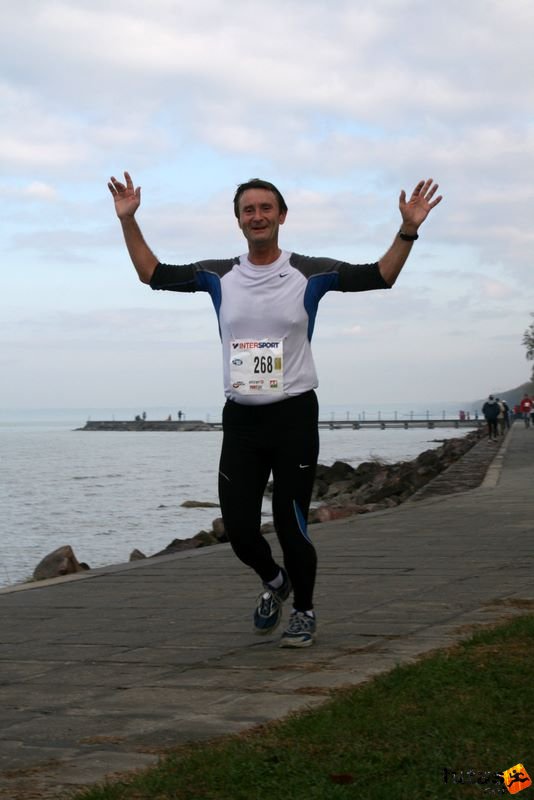 Balaton Maraton harmad maraton Siófok Kuris Oszkár Balaton Maraton 1/3 marathon futás Siófok, Kuris Oszkár