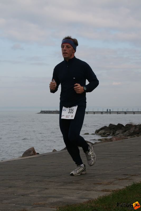 Balaton Maraton harmad maraton Siófok Czabán László dr. Balaton Maraton 1/3 marathon futás Siófok, Czabán László dr.