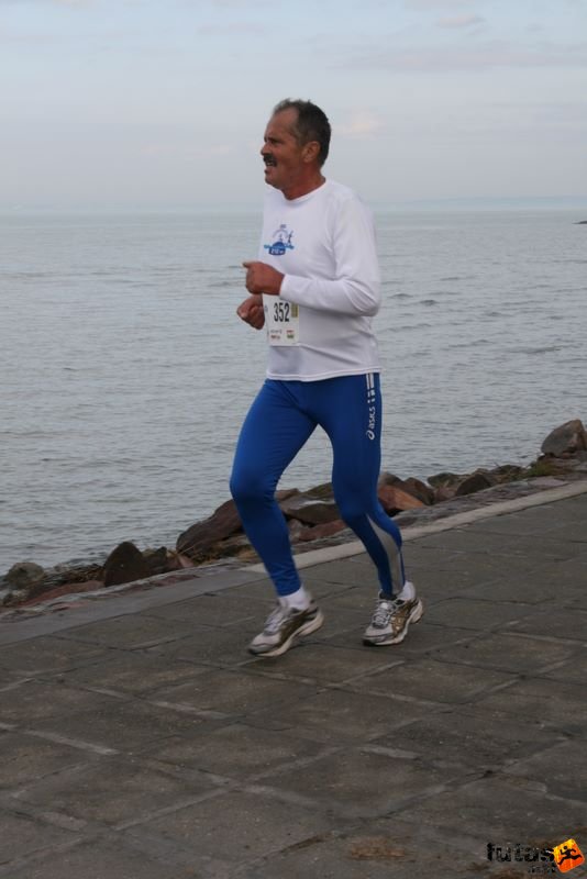 Balaton Maraton harmad maraton Siófok Szabó Péter Balaton Maraton 1/3 marathon futás Siófok, Szabó Péter