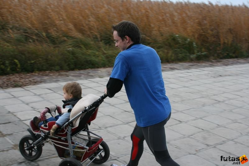 Balaton Maraton harmad maraton Siófok Csermanek , Futóbolondok Balaton Maraton 1/3 marathon futás Siófok, Csermanek , Futóbolondok