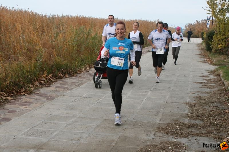 Balaton Maraton harmad maraton Siófok Pálfi Lívia Balaton Maraton 1/3 marathon futás Siófok, Pálfi Lívia