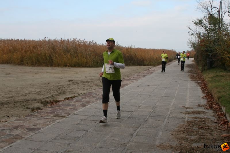 Balaton Maraton harmad maraton Siófok Székely-Szendrei Zsolt, Genpact Futóklub Balaton Maraton 1/3 marathon futás Siófok, Székely-Szendrei Zsolt, Genpact Futóklub