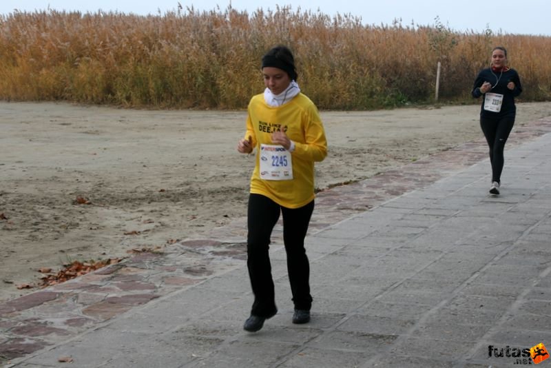Balaton Maraton harmad maraton Siófok Büki Kata, Pécs Balaton Maraton Intersport futóverseny Siófok, Büki Kata, Pécs
