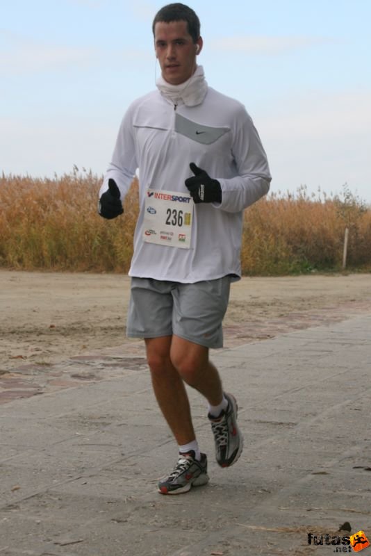 Balaton Maraton harmad maraton Siófok Gyukli Zoltán Balaton Maraton Intersport futóverseny Siófok, Gyukli Zoltán