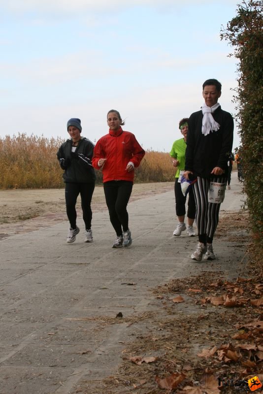 Balaton Maraton harmad maraton Siófok balaton_maraton_siofok_7621.jpg Balaton Maraton Intersport futóverseny Siófok, balaton_maraton_siofok_7621.jpg