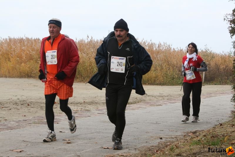 Balaton Maraton harmad maraton Siófok Nagy László, Illésy József dr. Balaton Maraton Intersport futóverseny Siófok, Nagy László, Illésy József dr.