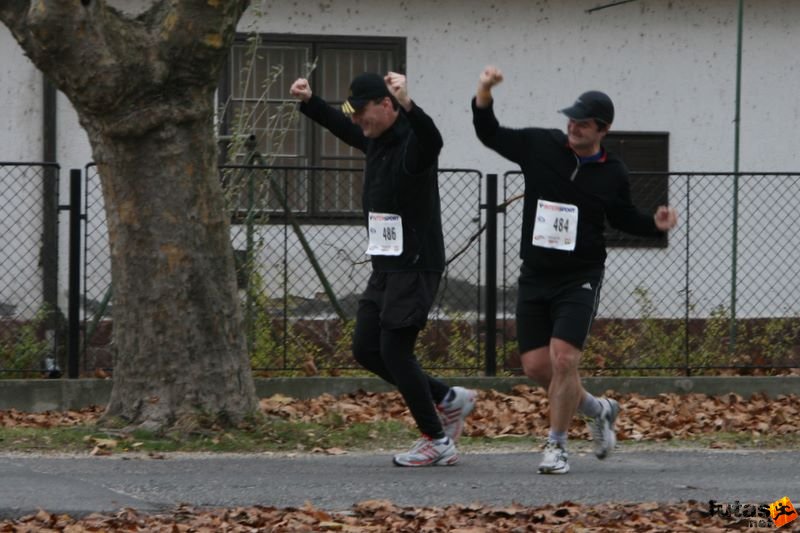 Balaton Maraton harmad maraton Siófok Tamus Zoltán Ádám, Szabó Krisztián Balaton Maraton Intersport futóverseny Siófok, Tamus Zoltán Ádám, Szabó Krisztián