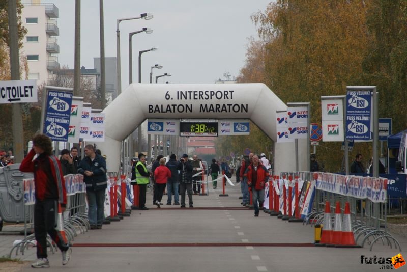 Balaton Maraton harmad maraton Siófok balaton_maraton_siofok_7712.jpg Balaton Maraton Intersport futóverseny Siófok, balaton_maraton_siofok_7712.jpg