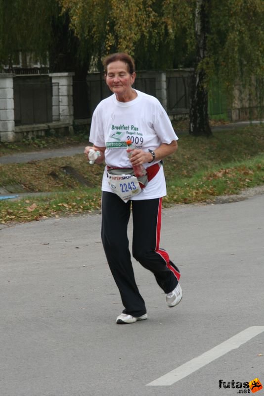 Balaton Maraton harmad maraton Siófok Sztarenszky Tiborné Balaton Maraton Intersport futóverseny Siófok, Sztarenszky Tiborné