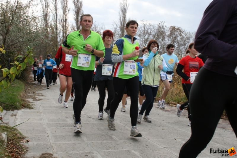 Balaton Maraton félmaraton Siófok balaton_maraton_siofok_8210.jpg Intersport Balaton Maraton félmaraton Siófok, balaton_maraton_siofok_8210.jpg
