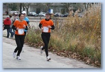 Intersport Balaton Maraton félmaraton Siófok pécsi futó lányok: Kaláth Mónika, Horváth Judit