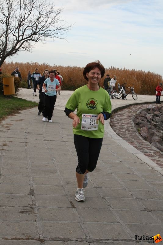 Balaton Maraton félmaraton Siófok Koncsik Ibolya Balaton Maraton félmaraton futás Siófok, Koncsik Ibolya