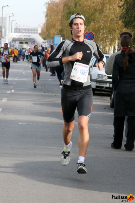 Balaton Maraton félmaraton Siófok Görbe Tamás, Titán TC, Gyöngyös Balaton Maraton félmaraton futás Siófok, Görbe Tamás, Titán TC, Gyöngyös