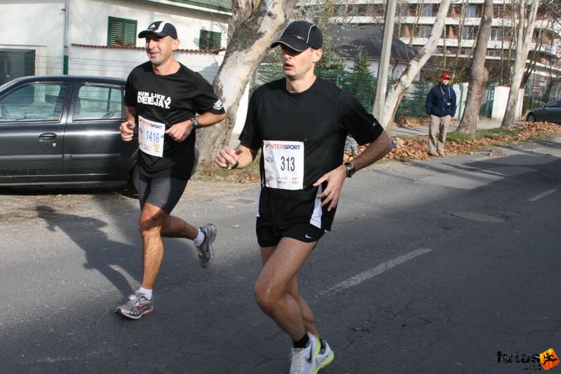 Balaton Maraton félmaraton Siófok Nagy Róbert Gördögök SE, Szabó Krisztián Balaton Maraton félmaraton futás Siófok, Nagy Róbert Gördögök SE, Szabó Krisztián