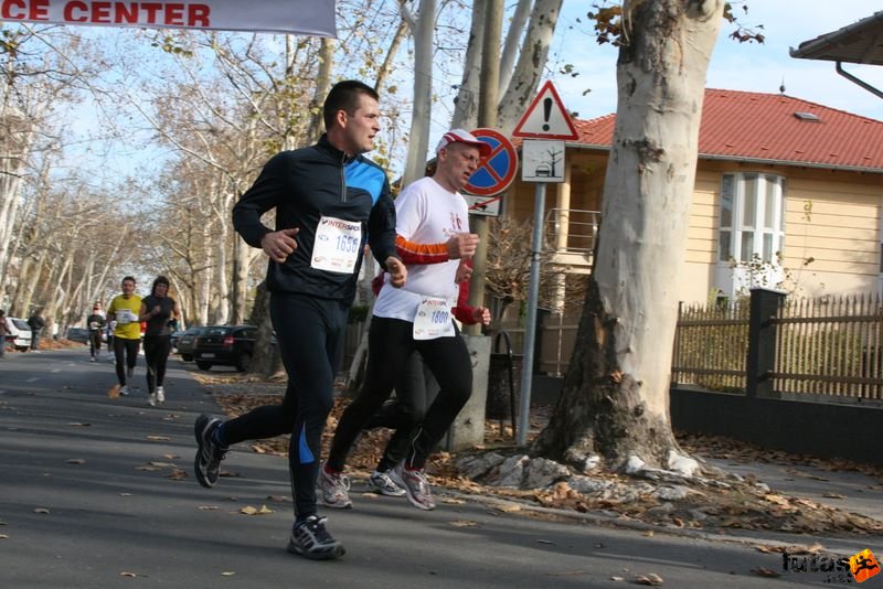 Balaton Maraton félmaraton Siófok Paksi Sándor Balaton Maraton félmaraton futóverseny Siófok, Paksi Sándor