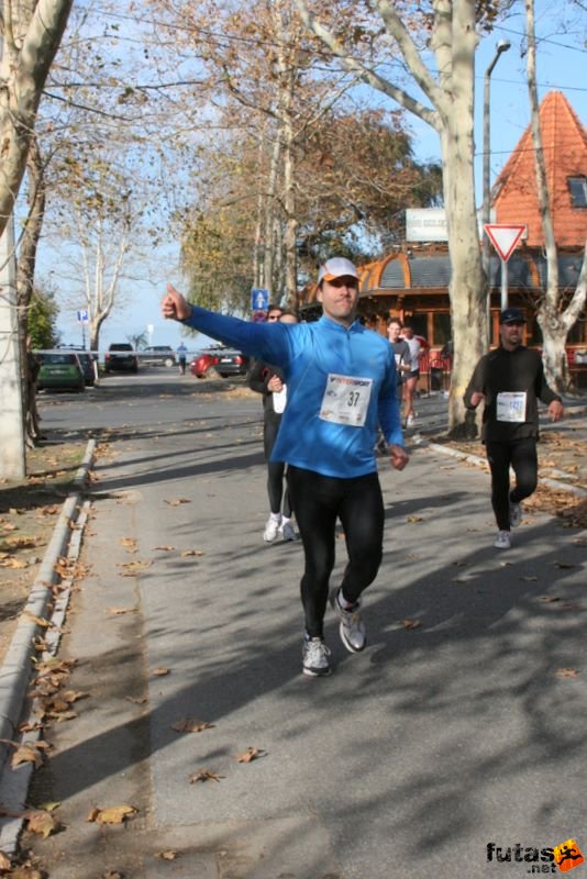 Balaton Maraton félmaraton Siófok Kövér Balázs OTP Futókör Balaton Maraton félmaraton futóverseny Siófok, Kövér Balázs OTP Futókör