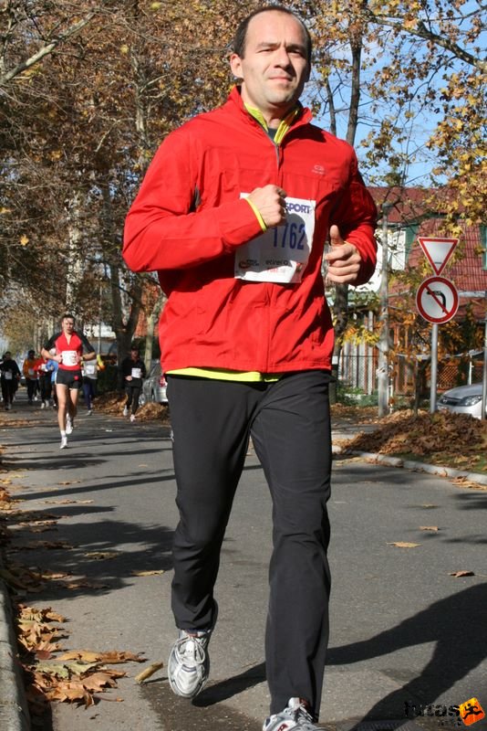 Balaton Maraton félmaraton Siófok Kovács Tibor dr, Biatorbágy Balaton Maraton félmaraton futóverseny Siófok, Kovács Tibor dr, Biatorbágy