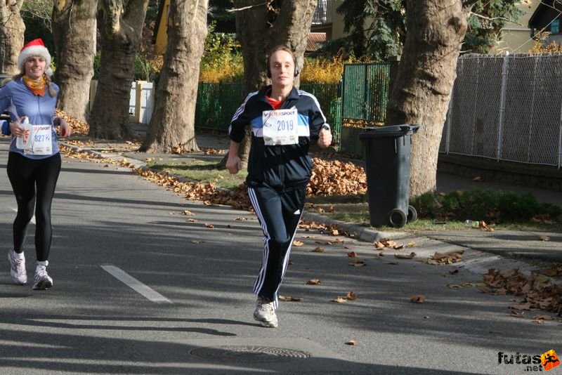 Balaton Maraton félmaraton Siófok Szaszovszky Nóra Balaton Maraton futók félmaraton Siófok, Szaszovszky Nóra