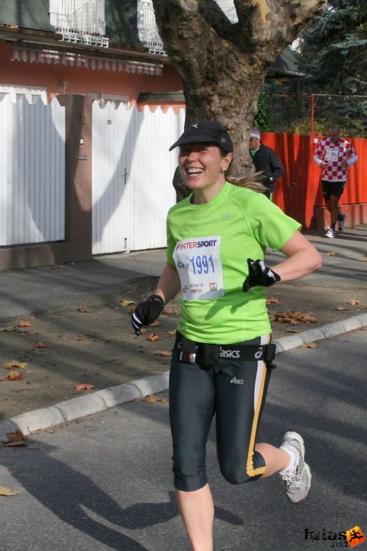 Balaton Maraton félmaraton Siófok Marafko Isabelle Balaton Maraton futók félmaraton Siófok, Marafko Isabelle