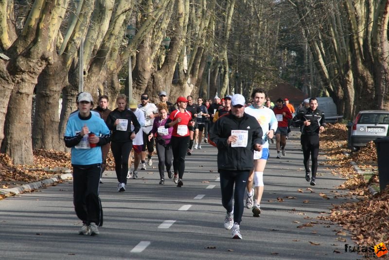 Balaton Maraton félmaraton Siófok balaton_maraton_siofok_8700.jpg Balaton Maraton futók félmaraton Siófok, balaton_maraton_siofok_8700.jpg