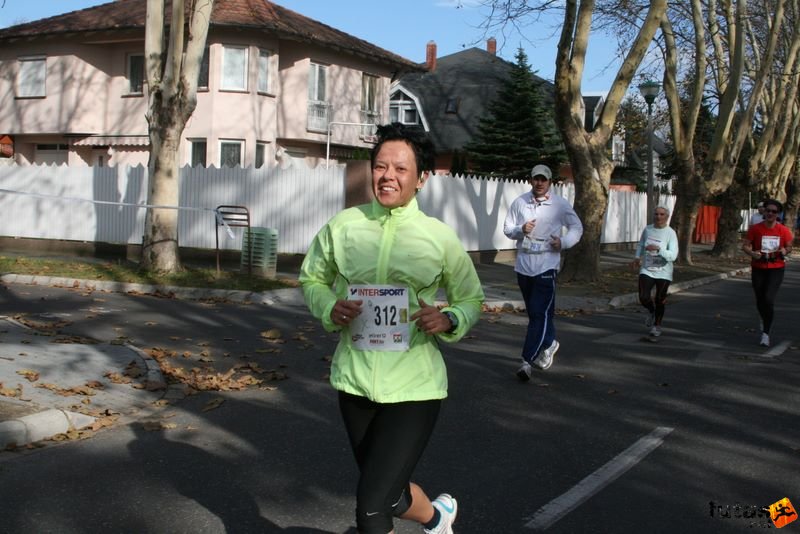 Balaton Maraton félmaraton Siófok Szabó Katalin Balaton Maraton futók félmaraton Siófok, Szabó Katalin