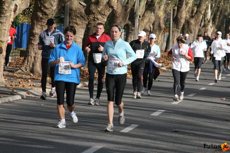 Balaton Maraton félmaraton Siófok balaton_maraton_siofok_8737.jpg Balaton Maraton futók félmaraton Siófok, balaton_maraton_siofok_8737.jpg