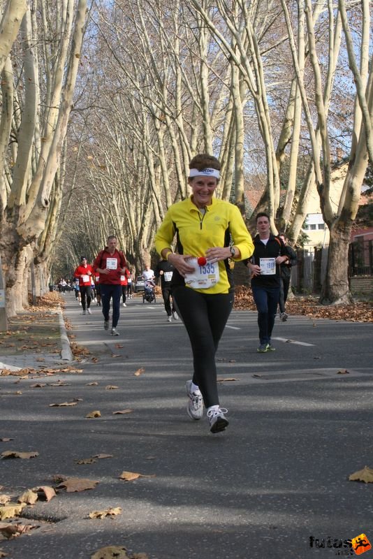 Balaton Maraton félmaraton Siófok Fügi Andrea Győri Futóklub Balaton Maraton futók félmaraton Siófok, Fügi Andrea Győri Futóklub