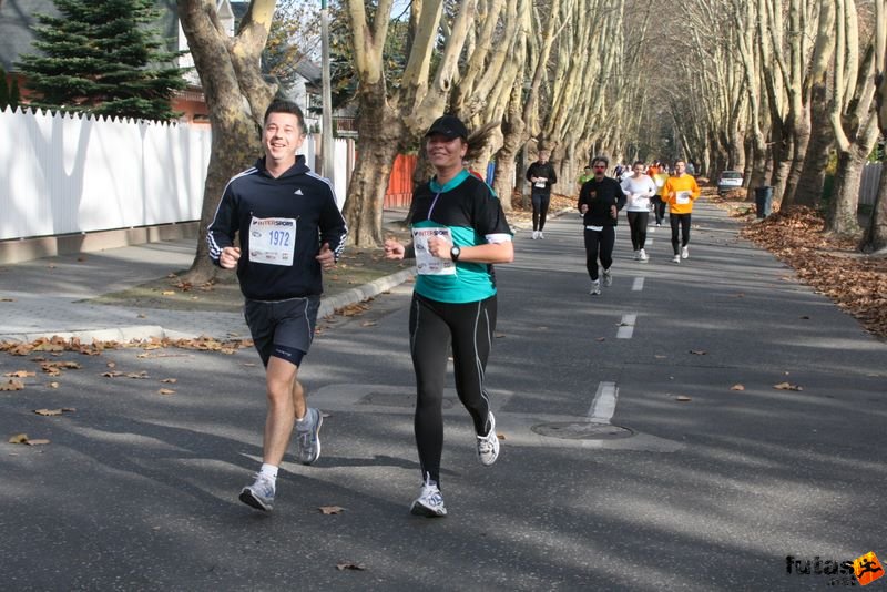 Balaton Maraton félmaraton Siófok Siklósi Tamás, Angyal Zsuzsanna Budaörs Balaton Maraton futók félmaraton Siófok, Siklósi Tamás, Angyal Zsuzsanna Budaörs
