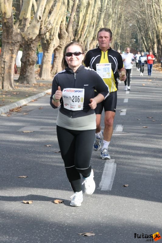Balaton Maraton félmaraton Siófok Radnóthy Tünde Balaton Maraton futók félmaraton Siófok, Radnóthy Tünde