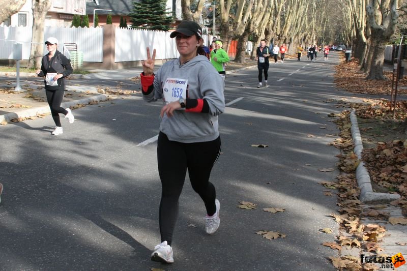 Balaton Maraton félmaraton Siófok Buliszak Barbara Balaton Maraton futók félmaraton Siófok, Buliszak Barbara