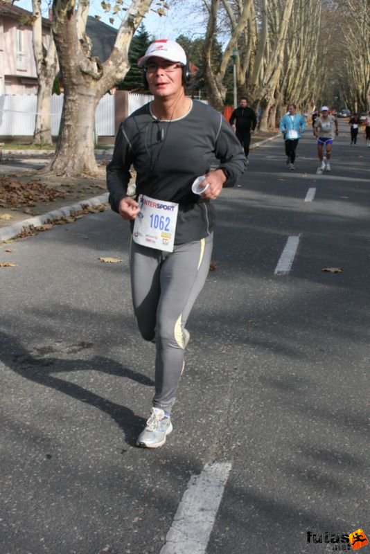 Balaton Maraton félmaraton Siófok Péntek Andrea, Napraforgó Futóklub Szeged Félmaraton futás Balaton Maraton Siófok, Péntek Andrea, Napraforgó Futóklub Szeged