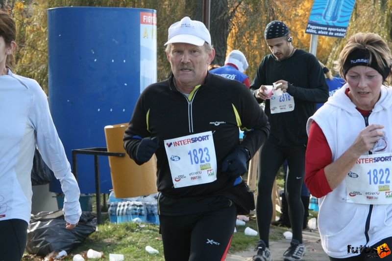 Balaton Maraton félmaraton Siófok Nagy Károly dr., Herendi Porcelán SE, Szentgál Félmaraton futás Balaton Maraton Siófok, Nagy Károly dr., Herendi Porcelán SE, Szentgál