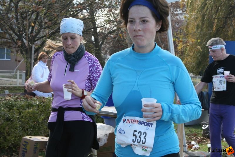 Balaton Maraton félmaraton Siófok Retkes Györgyi Félmaraton futás Balaton Maraton Siófok, Retkes Györgyi