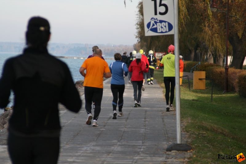 Balaton Maraton félmaraton Siófok balatoni futók Félmaraton futás Balaton Maraton Siófok, balatoni futók