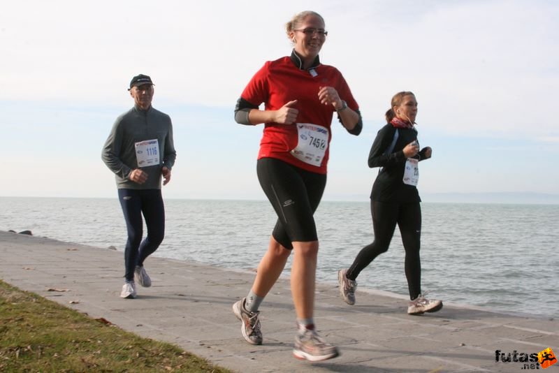 Balaton Maraton félmaraton Siófok Vásárhelyi Lányok Félmaraton futás Balaton Maraton Siófok, Vásárhelyi Lányok