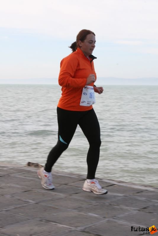 Balaton Maraton félmaraton Siófok Kern Zsuzsa Félmaraton futás Balaton Maraton Siófok, Kern Zsuzsa