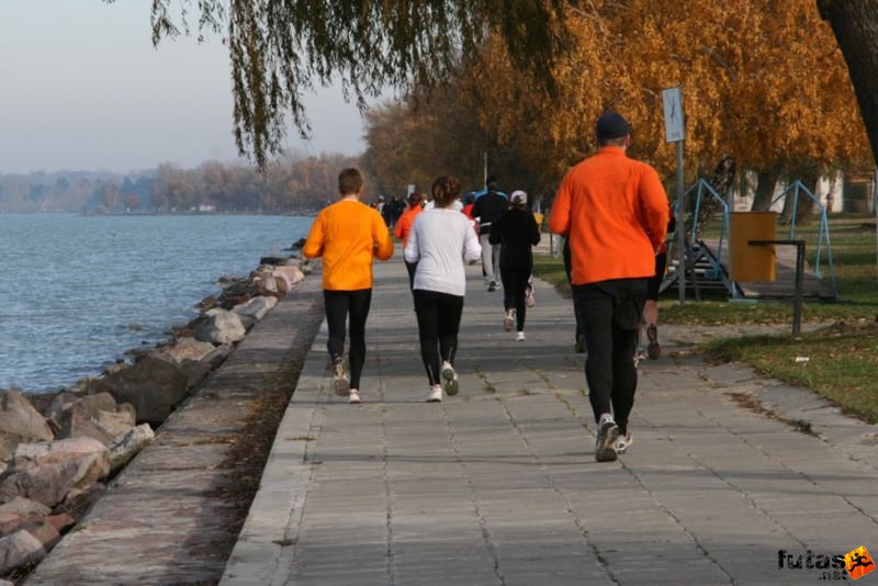 Balaton Maraton félmaraton Siófok futás a parton Félmaraton futás Balaton Maraton Siófok, futás a parton