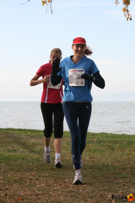 Balaton Maraton félmaraton Siófok Ihász Csilla Balaton Maraton Siófok félmaraton futás, Ihász Csilla