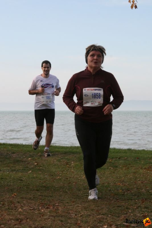 Balaton Maraton félmaraton Siófok balaton_maraton_siofok_9054.jpg Balaton Maraton Siófok félmaraton futás, balaton_maraton_siofok_9054.jpg