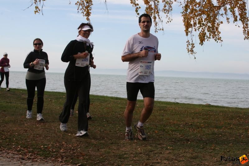 Balaton Maraton félmaraton Siófok Tóth Ferenc, Budapest Balaton Maraton Siófok félmaraton futás, Tóth Ferenc, Budapest