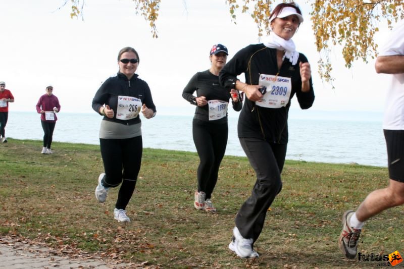 Balaton Maraton félmaraton Siófok Győrfi Tünde Krisztina Balaton Maraton Siófok félmaraton futás, Győrfi Tünde Krisztina