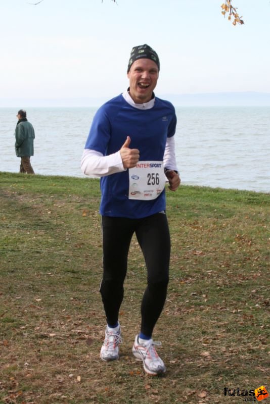 Balaton Maraton félmaraton Siófok Kovács Zoltán Balaton Maraton Siófok félmaraton futás, Kovács Zoltán