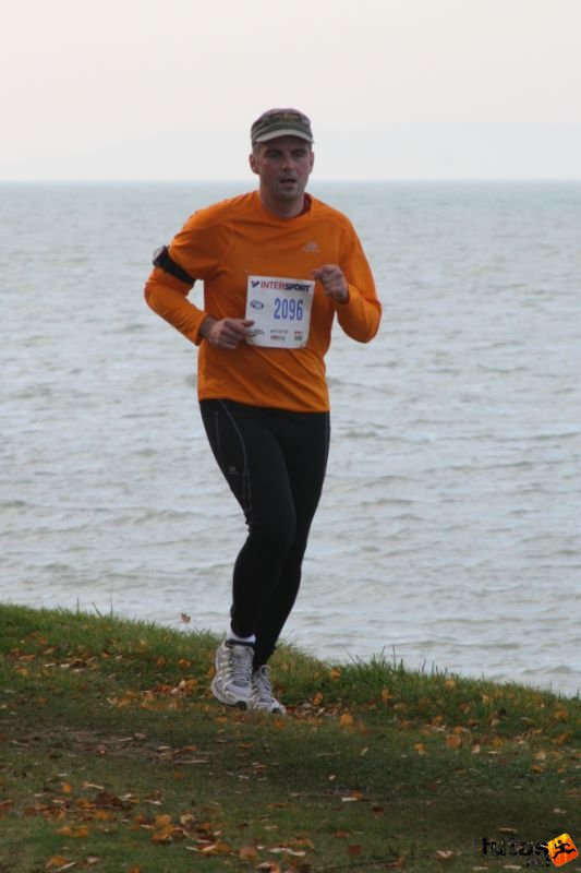 Balaton Maraton félmaraton Siófok Vágujhelyi Ferenc Balaton Maraton Siófok félmaraton futás, Vágujhelyi Ferenc