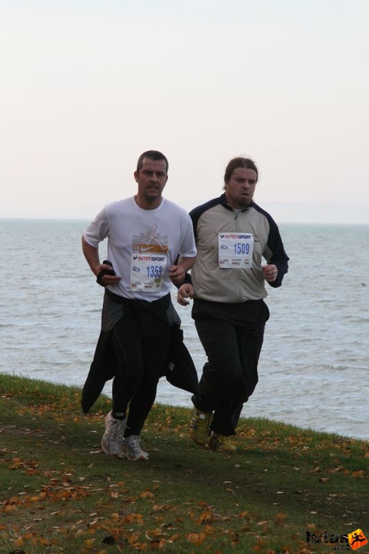 Balaton Maraton félmaraton Siófok Gregori Ákos, Pintér Szabolcs Balaton Maraton Siófok félmaraton futás, Gregori Ákos, Pintér Szabolcs