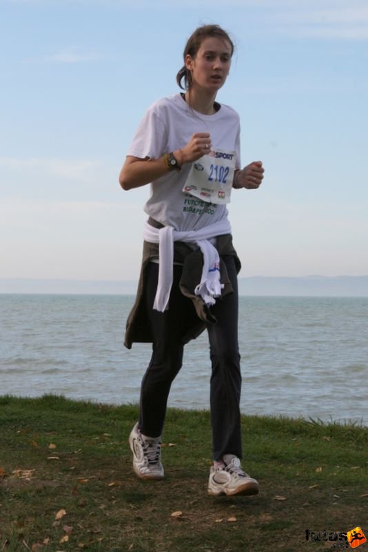 Balaton Maraton félmaraton Siófok Balogh Emese, Tiszaszentimre Balaton Maraton Siófok félmaraton futás, Balogh Emese, Tiszaszentimre