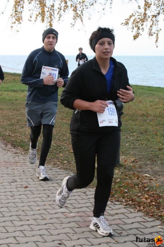 Balaton Maraton félmaraton Siófok Dinnyés Dalma Piliscsaba Balaton Maraton Siófok félmaraton futás, Dinnyés Dalma Piliscsaba